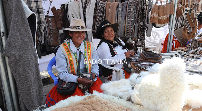 Artesanos de las siete provincias participaron en Feria Artesanal Regional 